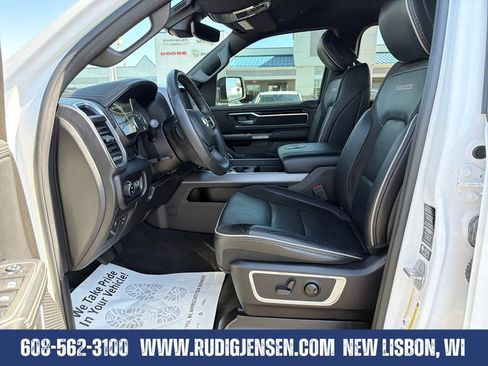 Used 2022 RAM 1500 Laramie w/ Sport Appearance Package AWD/4WD image 9