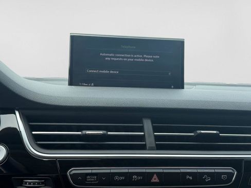 Used 2018 Audi Q7 3.0T Prestige AWD/4WD image 21