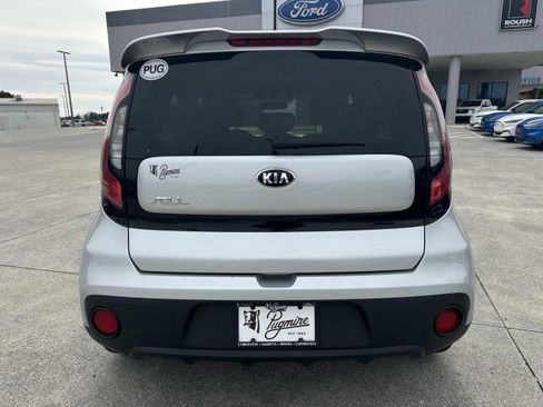Used 2018 Kia Soul image 6