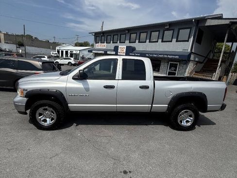 Used 2005 Dodge Ram 1500 Truck SLT w/ Trailer Tow Group AWD/4WD image 2