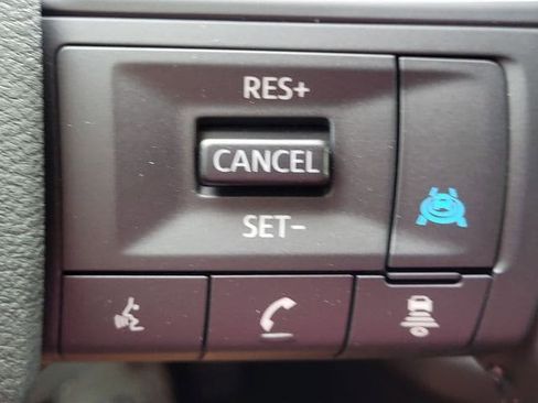 New 2026 Nissan Pathfinder SV AWD/4WD image 10