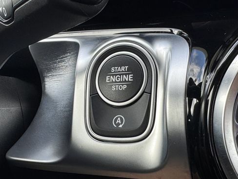 Certified 2022 Mercedes-Benz GLB 35 AMG 4MATIC image 14