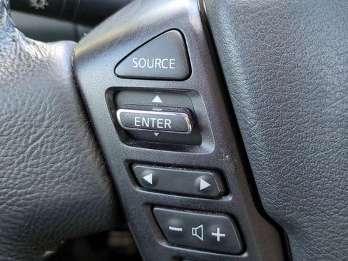 Certified 2022 Nissan Frontier SV image 25