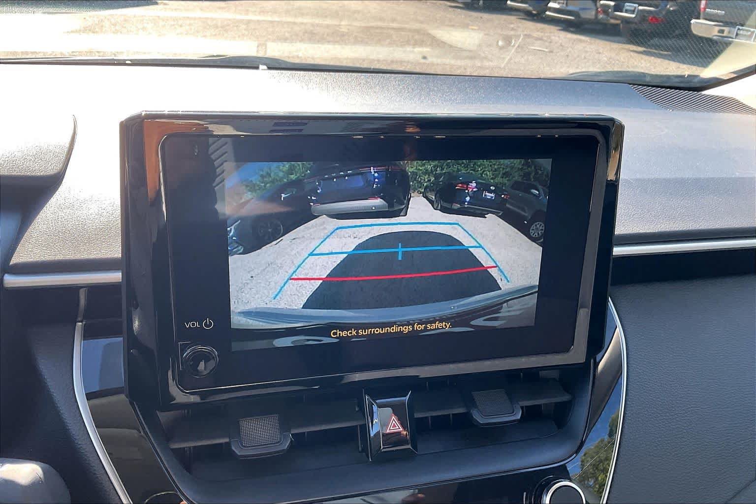 Used 2025 Toyota Corolla LE FWD image 26