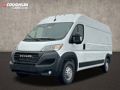 New 2024 RAM ProMaster 2500 w/ Safety Group FWD image 3
