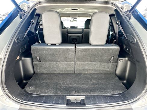 Used 2024 Mitsubishi Outlander SE Black Edition image 28