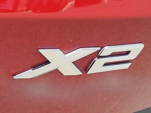 Used 2024 BMW X2 xDrive28i w/ Technology Package AWD/4WD image 9