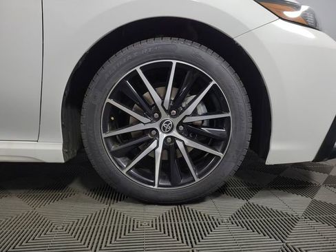 Used 2023 Toyota Camry SE image 11
