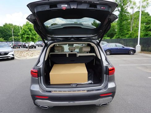 Used 2025 Mercedes-Benz GLB 250 image 46