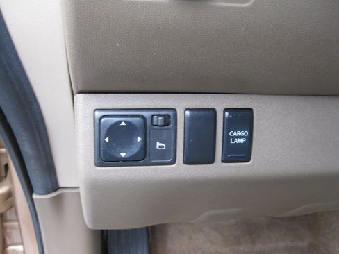 Used 2005 Nissan Frontier SE w/ (P01) Power Pkg RWD image 15