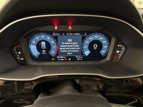 Used 2022 Audi Q3 2.0T Premium Plus w/ Premium Plus Package image 24