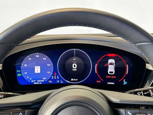 Certified 2024 Porsche Macan 4 Electric AWD/4WD image 14