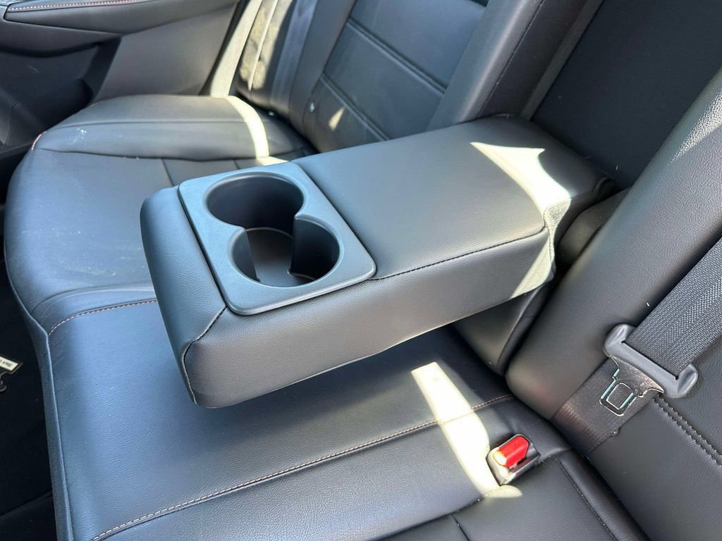 Certified 2023 Nissan Sentra SR w/ SR Premium Package FWD image 17