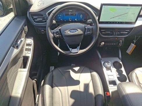 New 2025 Ford Escape Base w/ PHEV Premium Package image 9