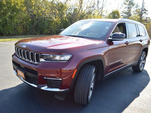 Certified 2023 Jeep Grand Cherokee L Limited w/ Luxury Tech Group II image 10