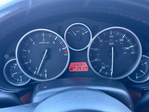 Used 2007 MAZDA MX-5 Miata Grand Touring w/ Premium Pkg image 4