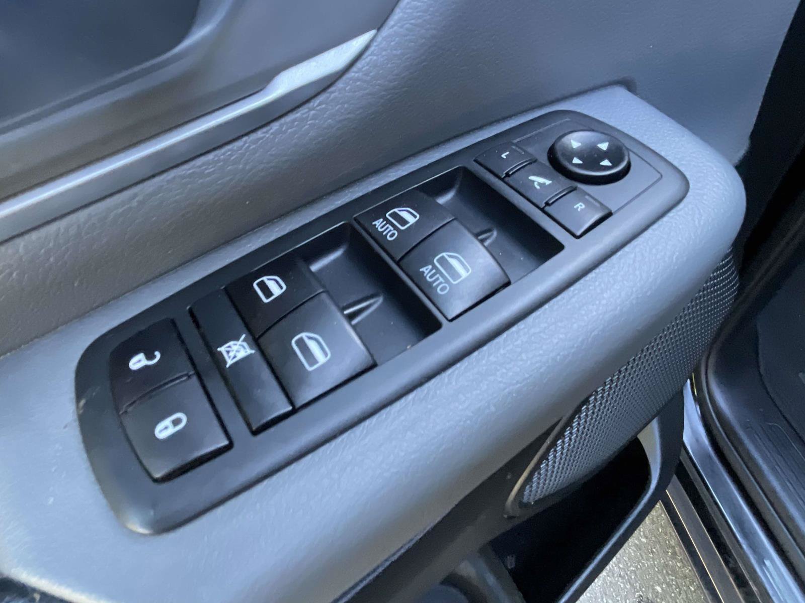 Used 2020 RAM 1500 Big Horn AWD/4WD image 19