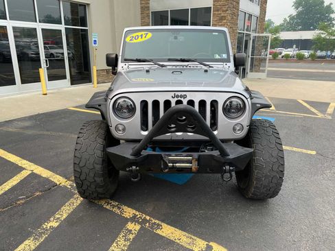 Used 2017 Jeep Wrangler Unlimited Sport w/ Quick Order Package 24S AWD/4WD image 10