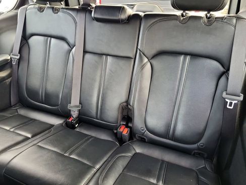 Used 2022 Jeep Grand Wagoneer Series I image 14