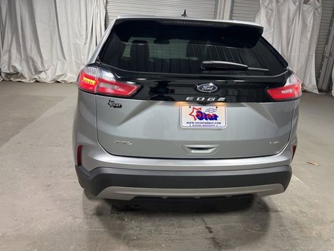 Used 2024 Ford Edge SEL image 6