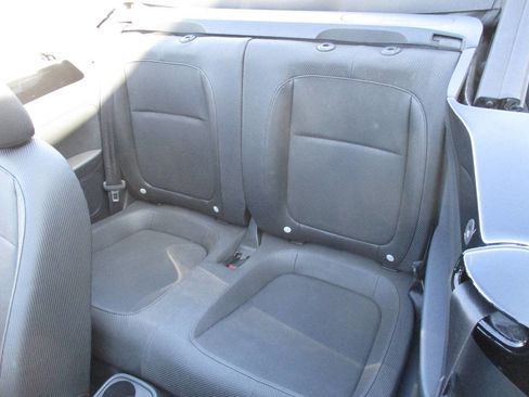 Used 2013 Volkswagen Beetle 2.5 FWD image 58
