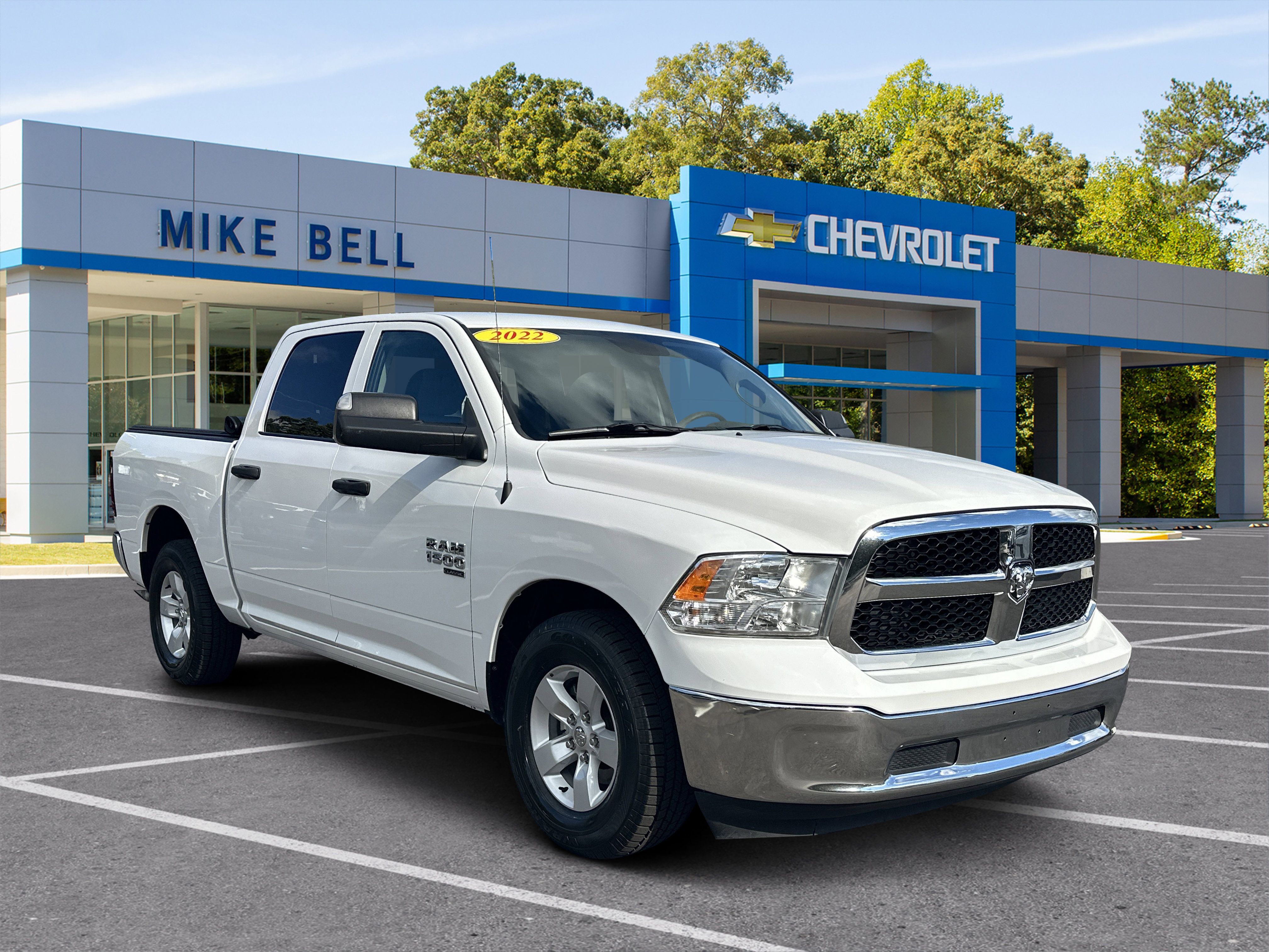 Used 2022 RAM 1500 Classic SLT w/ Trailer & Traction Group RWD image 1