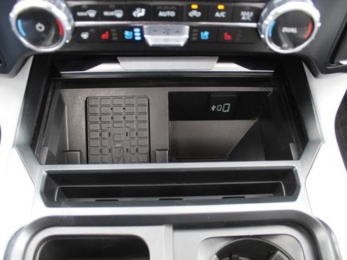 Used 2024 Ford F350 Limited w/ FX4 Off-Road Package AWD/4WD image 34