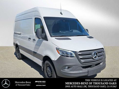 Used 2024 Mercedes-Benz Sprinter 3500 image 1