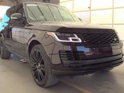 Used 2019 Land Rover Range Rover HSE image 4