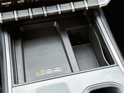 Certified 2025 GMC Acadia Elevation image 17