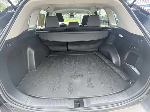 Used 2024 Toyota RAV4 AWD Hybrid image 17