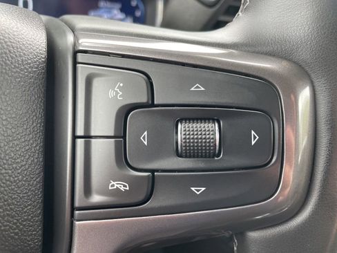 Used 2025 Chevrolet Silverado 2500 High Country w/ Technology Package AWD/4WD image 13