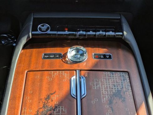 New 2025 Lincoln Navigator Black Label AWD/4WD image 19