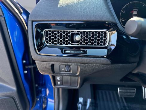 Used 2023 Honda Civic Sport image 31