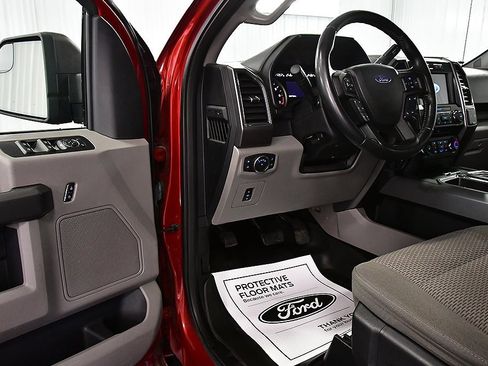 Used 2017 Ford F150 XLT w/ Equipment Group 302A Luxury image 16