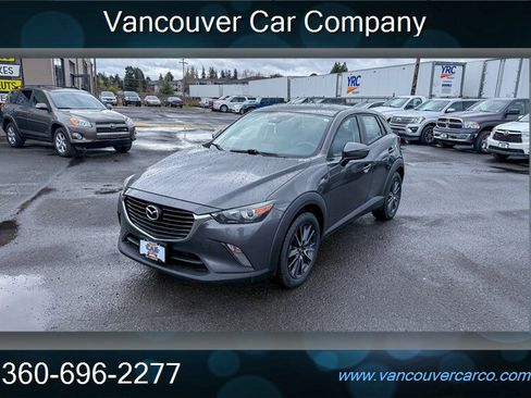 Used 2018 MAZDA CX-3 Touring w/ Preferred Equipment Package image 3
