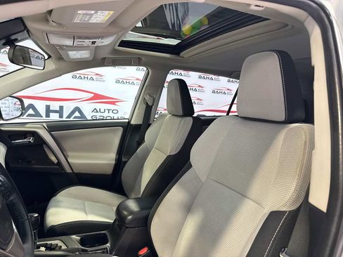 Used 2018 Toyota RAV4 XLE w/ Plus Extra Value Package FWD image 30
