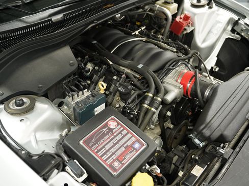 Used 2014 Chevrolet SS image 30