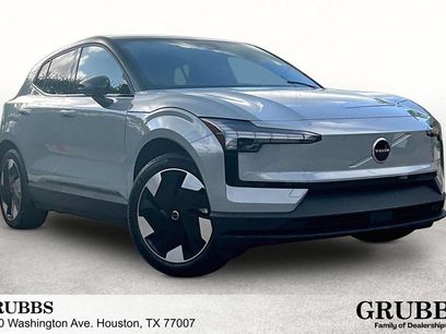 New 2026 Volvo EX30 Plus w/ Protection Package Premier