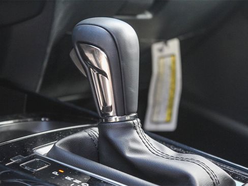 New 2025 MAZDA CX-30 AWD 2.5 S w/ Select Sport Pkg image 24