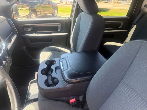 Used 2024 RAM 1500 Classic Warlock AWD/4WD image 15