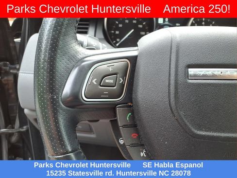 Used 2018 Land Rover Range Rover Evoque HSE Dynamic AWD/4WD image 11