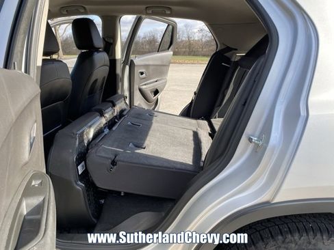 Used 2016 Chevrolet Trax LT w/ LT Convenience Package image 34
