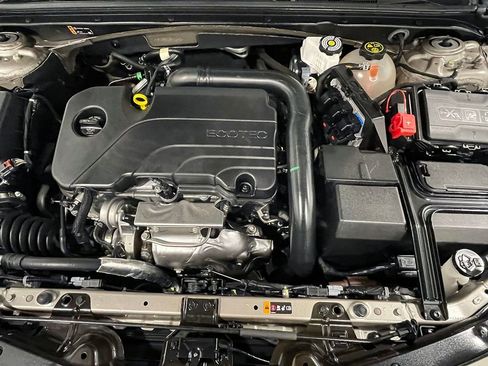 Used 2024 Chevrolet Malibu LS image 34