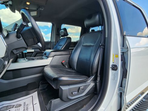 Used 2017 Ford F250 Lariat w/ Chrome Package AWD/4WD image 12