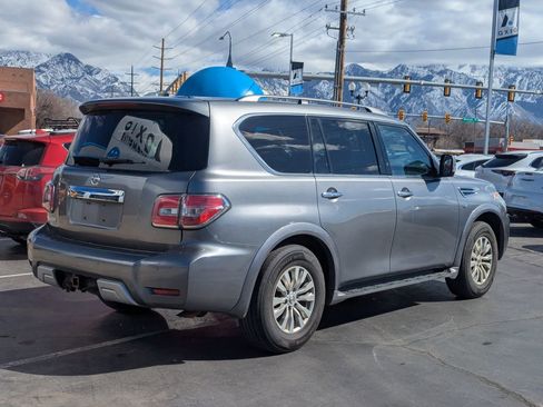 Used 2017 Nissan Armada SV image 4