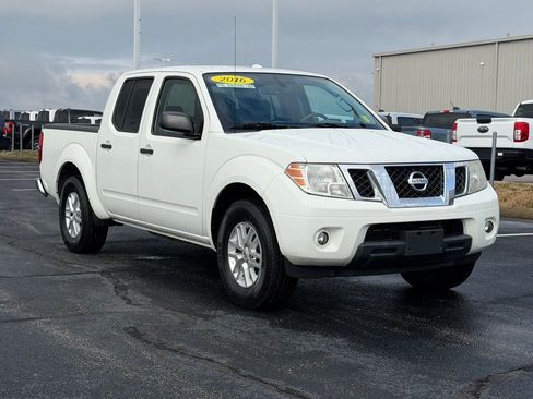Used 2016 Nissan Frontier SV w/ SV Value Truck Package image 2