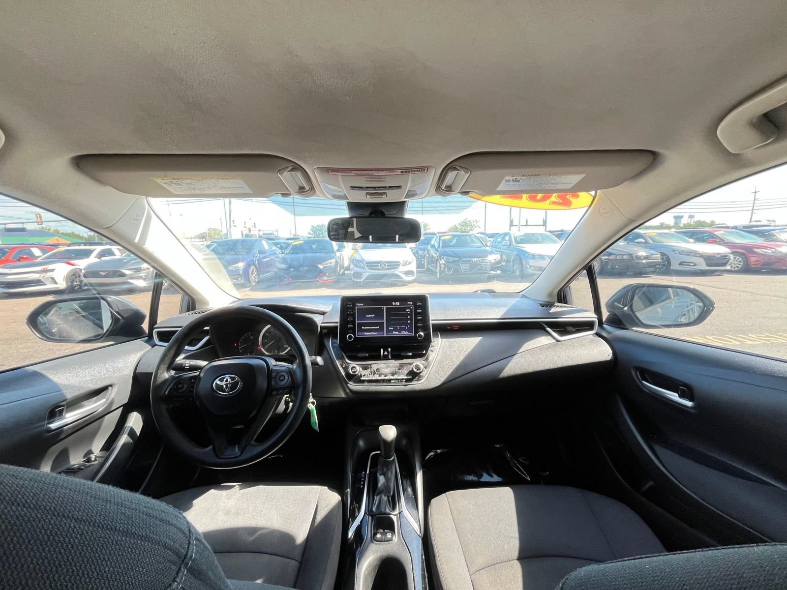 Used 2020 Toyota Corolla LE FWD image 31