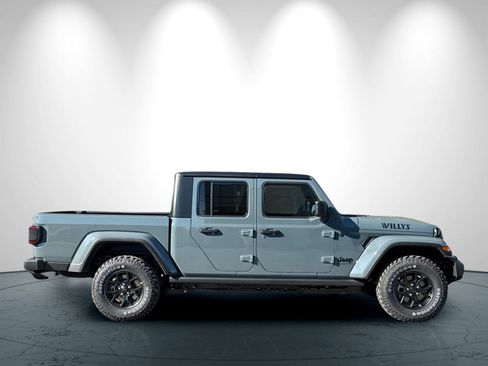New 2026 Jeep Gladiator Willys image 3