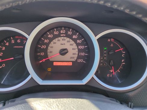 Used 2008 Toyota Tacoma PreRunner image 17